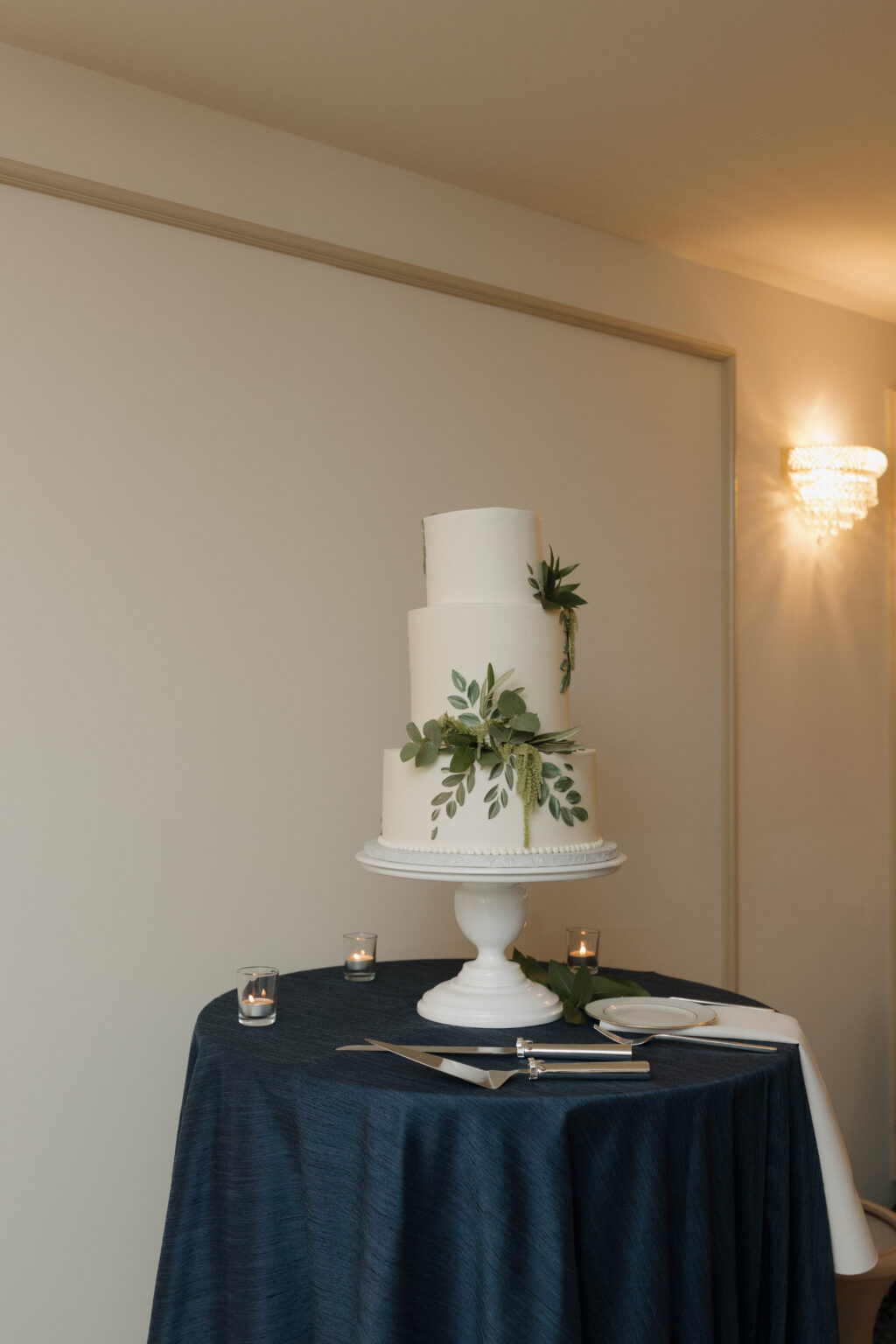 Marlin Blue Cake Table